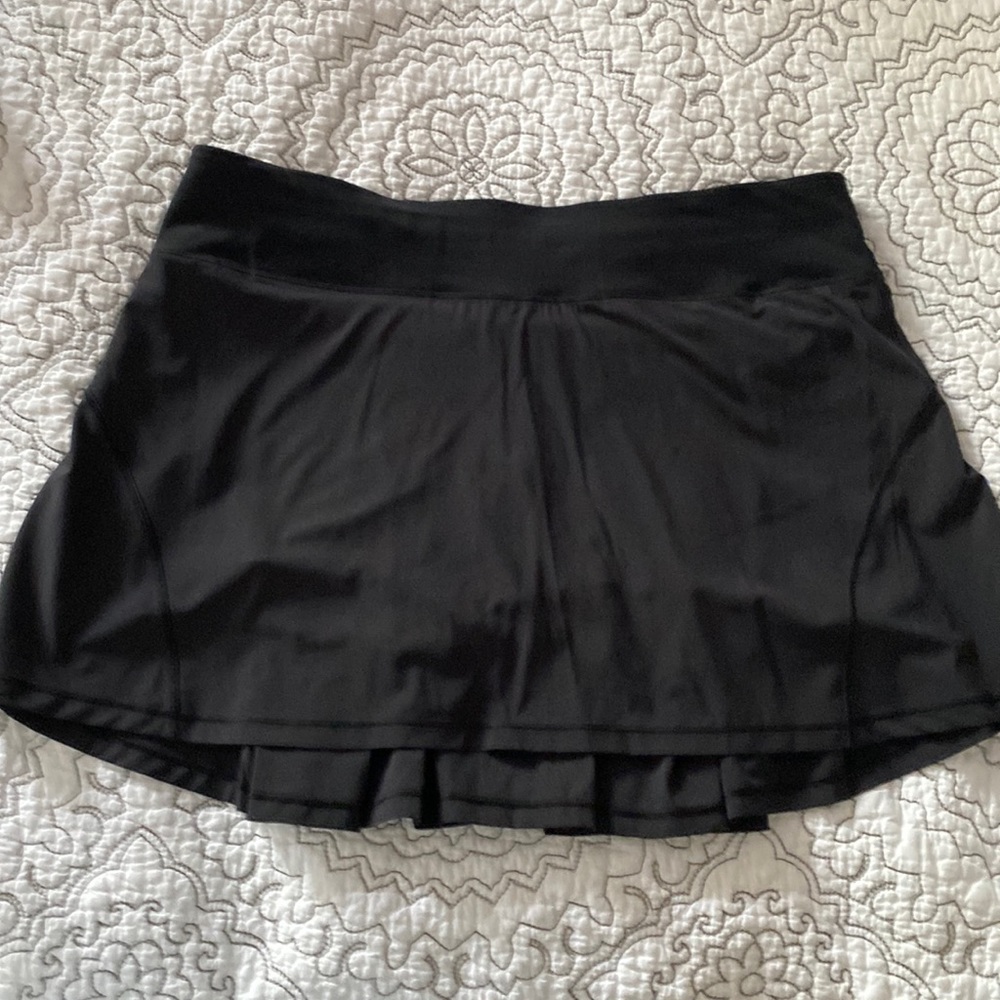 Lululemon tennis skort.